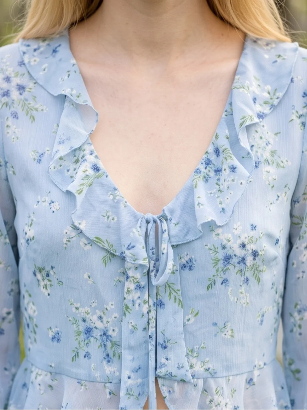 by & by Light Blue Floral Ruffle Tie-Front Crop Blouse